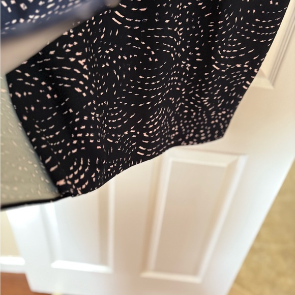 DKNY Navy and Pink Patterned Dress size 12 - Picture 3 of 6